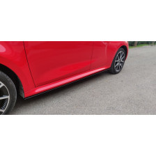 Set sideskirts  Toyota Yaris (P21) 2020- (PU-Rim)